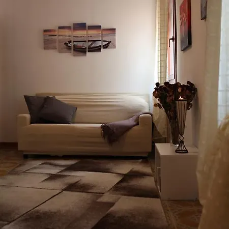 Ca' Garibaldi Apartment